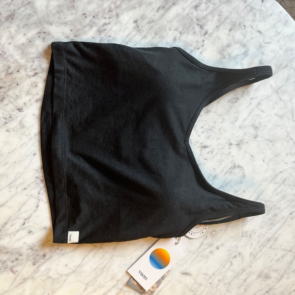 Vuori halo cropped tank - Picture 2 of 2